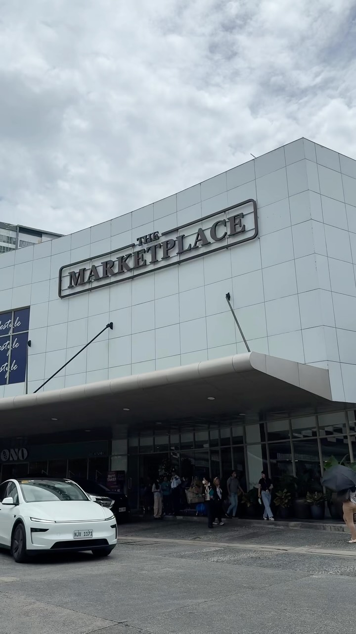 Throwing it back to Day 1 at Marketplace Molito Lifestyle Center.